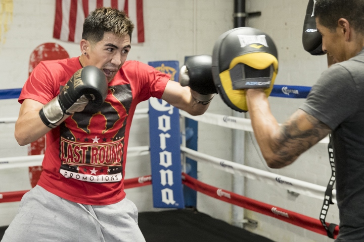 Leo Santa Cruz