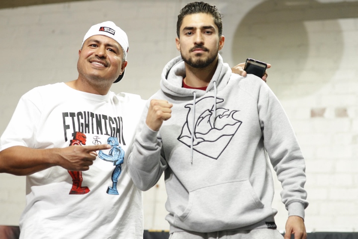 015_Robert_Garcia_and_Josesito_Lopez (720x480)