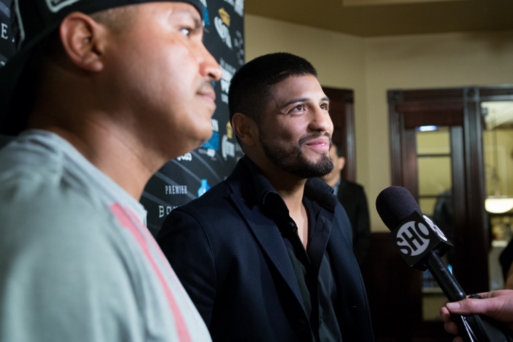 Cellar-Mares Press Conference_Presser_Scott Hirano _ Showtime _ Premier Boxing Champions10 (720x480)