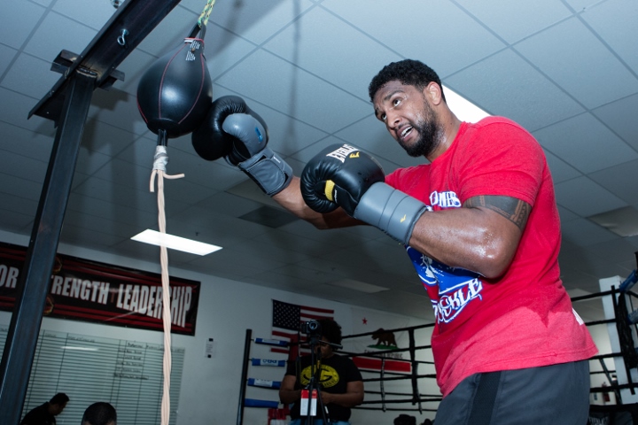 Dominic Breazeale (13)