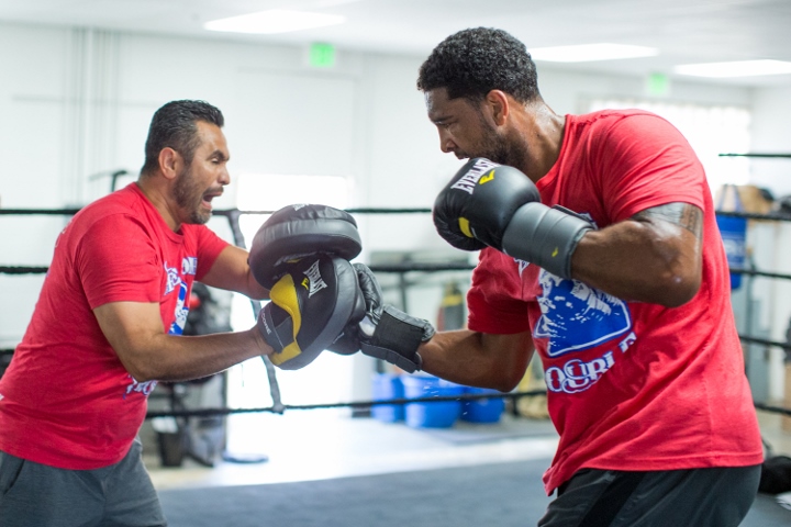 Dominic Breazeale (7)