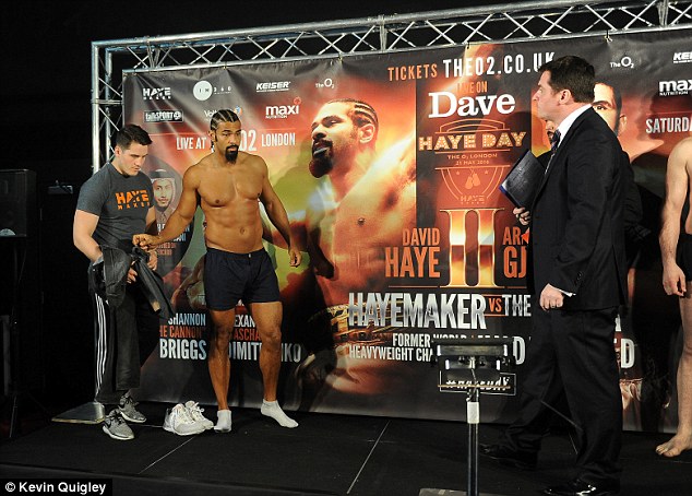 Haye-Gjergjaj-weigh-in (5)