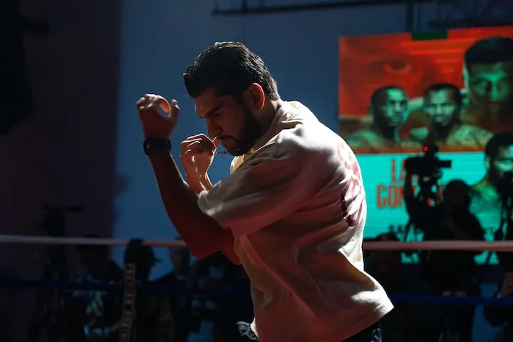 Jesus Ramos Jnr in December 2025, days before defeating Shane Mosley Jnr