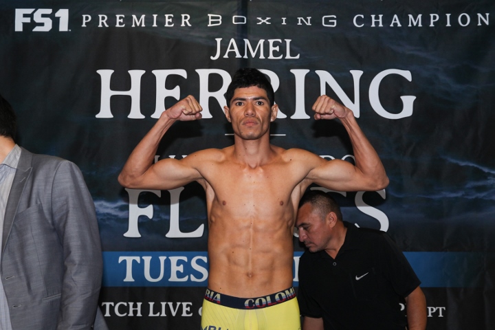 Luis Flores_Weigh-in_Lucas Noonan _ Premier Boxing Champions1 (720x480)