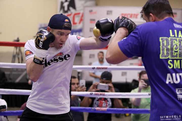 SmithWorkout4Canelo_Hoganphotos2 (720x480)