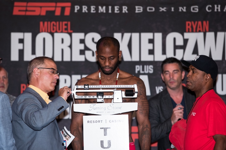 Yordenis Ugas Weigh In Weigh In Brett Carlsen   Premier Boxing Champions