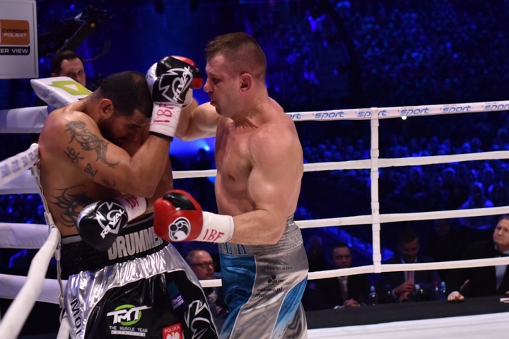 Adamek Molina Fight