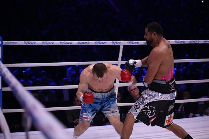 Adamek Molina Fight