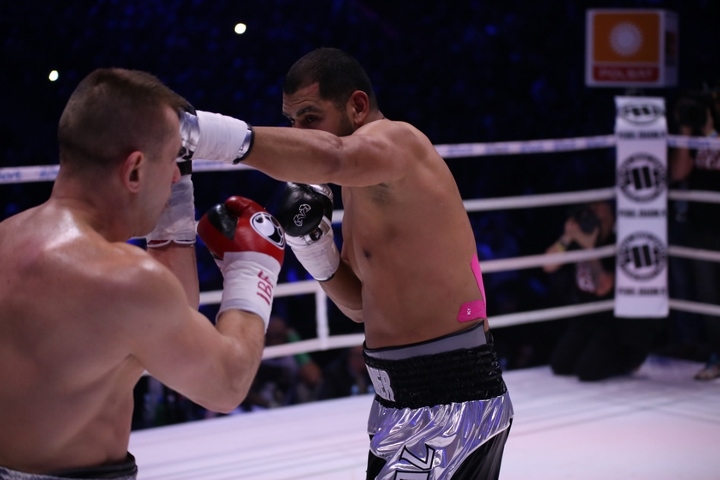 Adamek Molina Fight