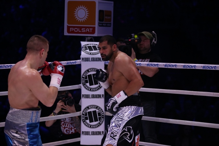 Adamek Molina Fight