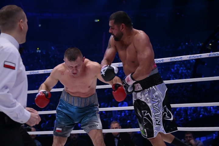 Adamek Molina Fight