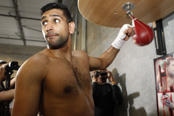 Boxing news: Amir Khan reacts to weighing in with the help of a coat |  Metro News