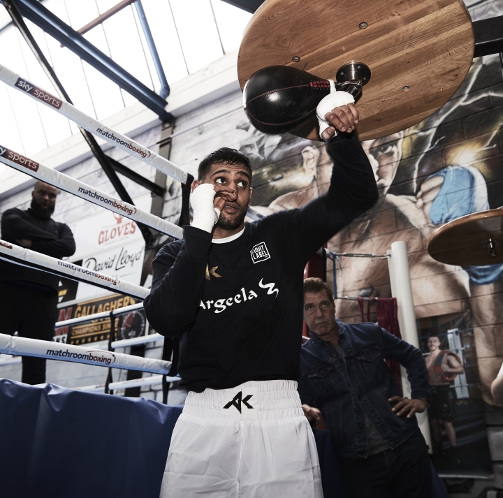 Amir Khan