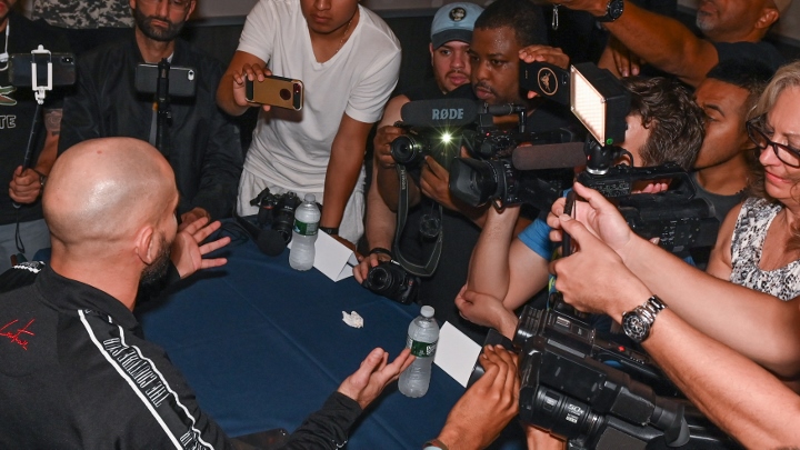 Artem Lobov