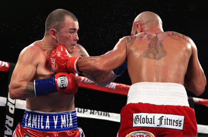 beltran-vasquez-fight (8)