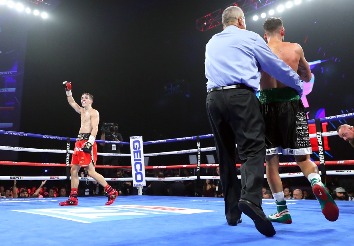 conlan-cipolletta-fight (6)