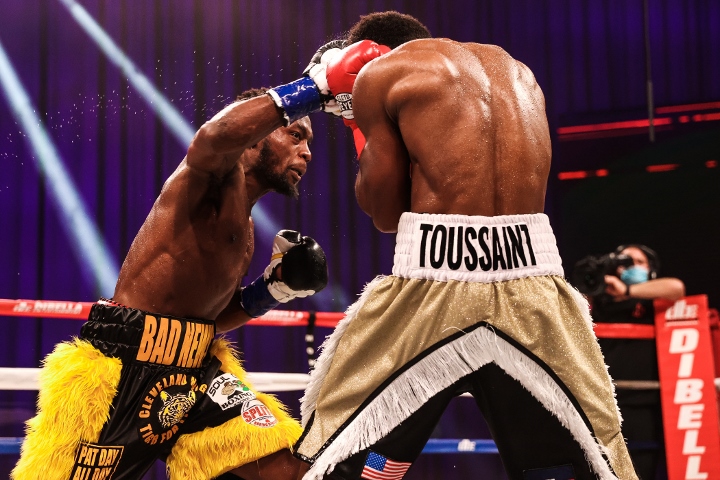 conwell-toussaint-fight (18)