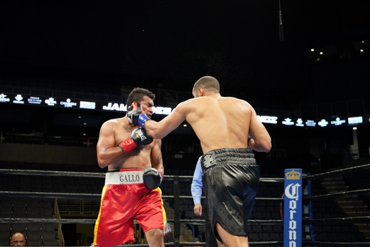 degale-munoz-fight (5)