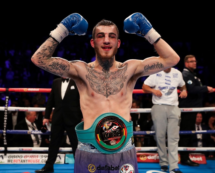 eggington-gavin-fight (18)