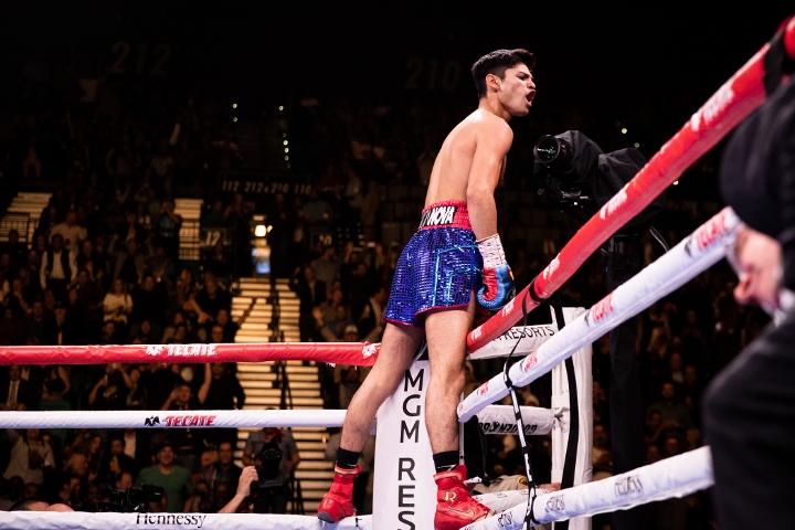 Photos: Ryan Garcia Blows Away Romero Duno in One - Boxing News