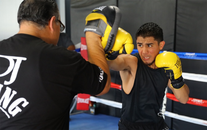 Photos: Joseph Diaz Putting in Work For Jesus Rojas Clash - Boxing News