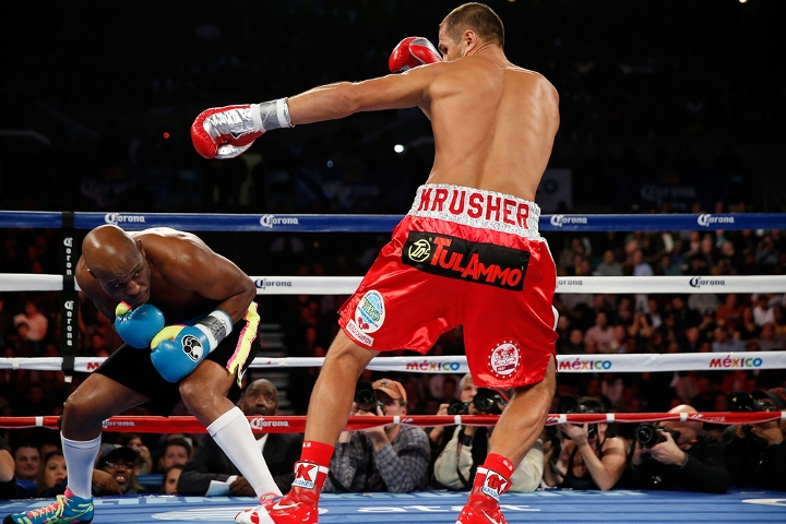 kovalev-hopkins-fight (7)