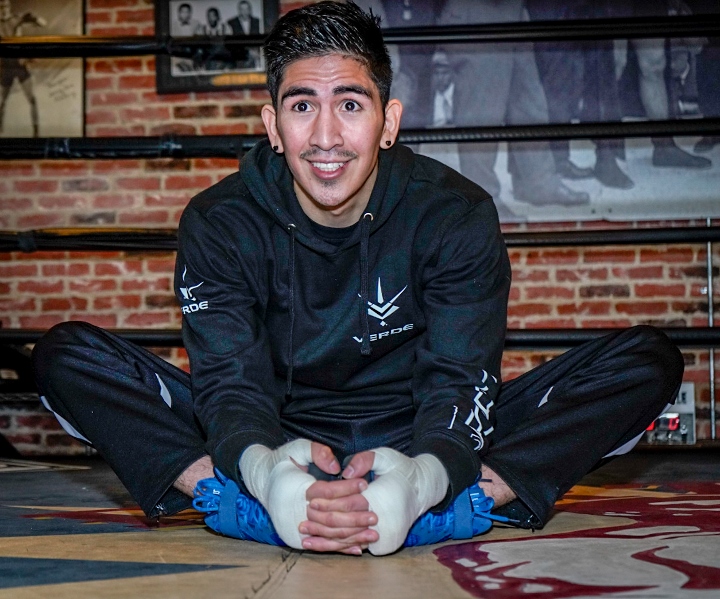 Leo Santa Cruz