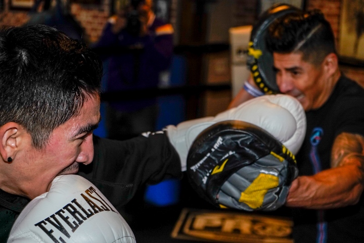 Leo Santa Cruz