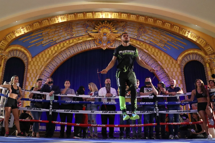 lomachenko (8)_3