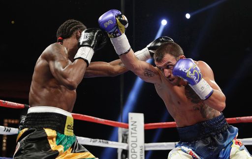 lomachenko-walters-fight (9)