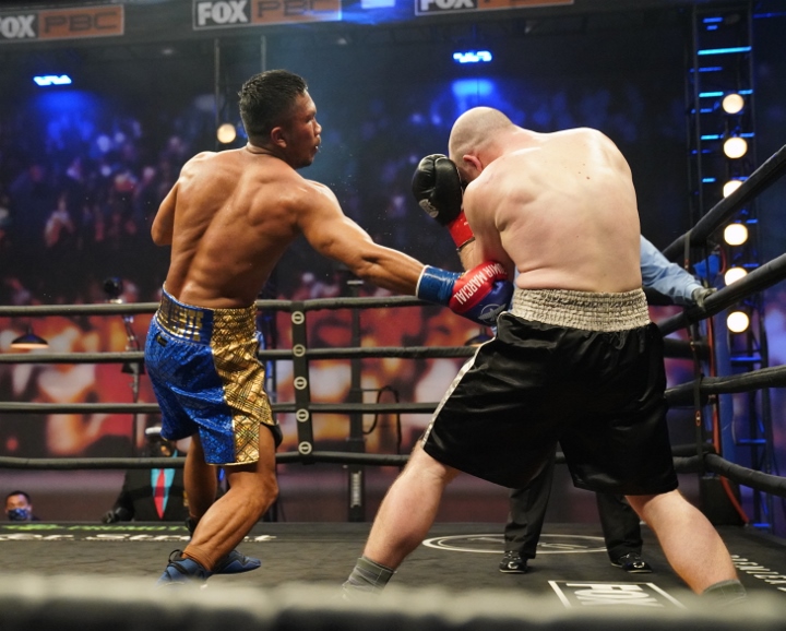 marcial-whitfield-fight (28)