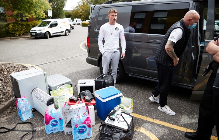 matchroom-fight-camp-arrivals (4)