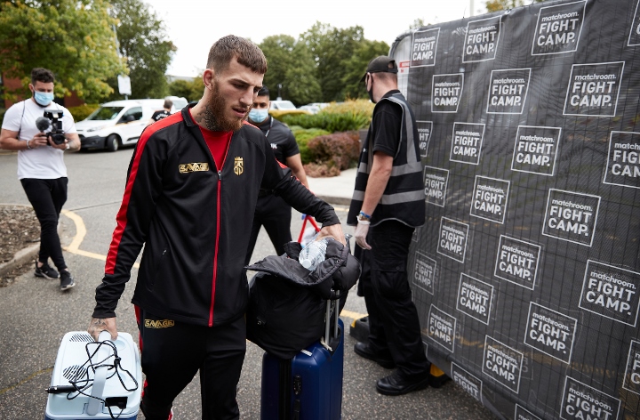 matchroom-fight-camp-arrivals (6)