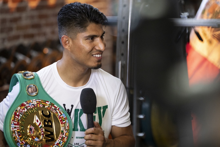 Mikey Garcia