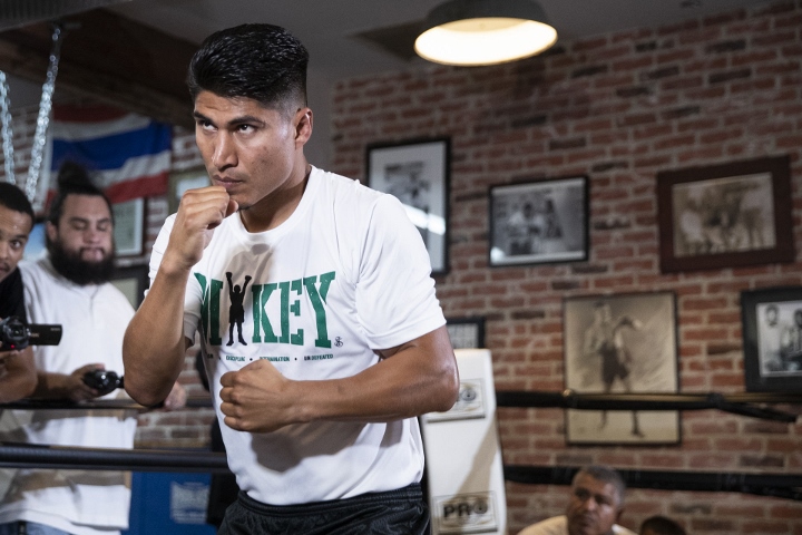 Mikey Garcia