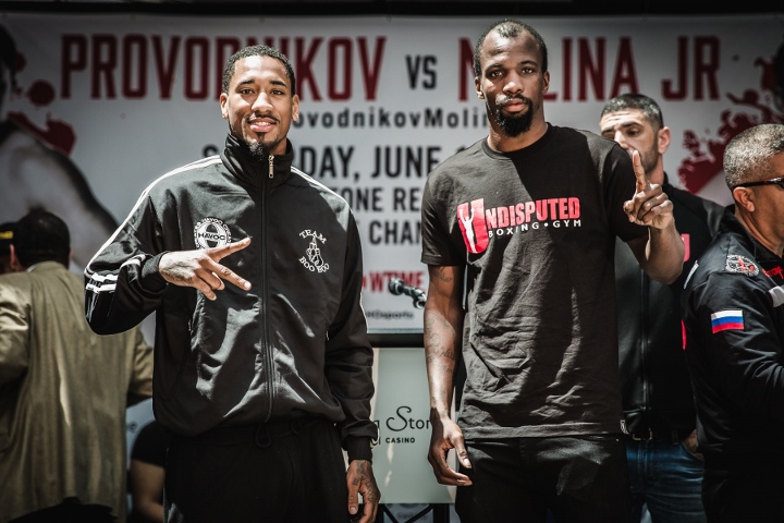 press conference-0014 (Demetrius Andrade and Willie Nelson) (720x480)