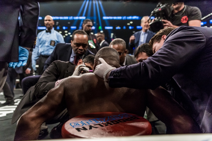 wilder-ortiz-fight (79)